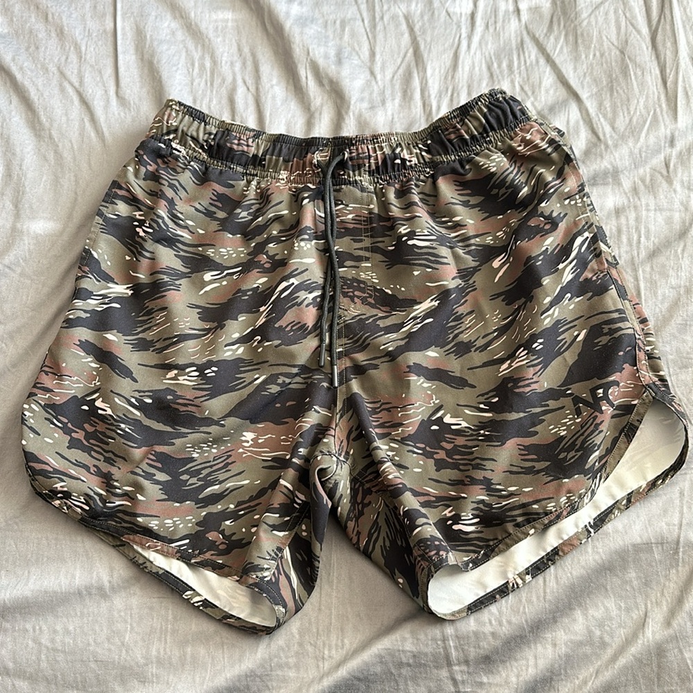Men’s NFQ OG Tigerstripe Training Shorts, Size Large